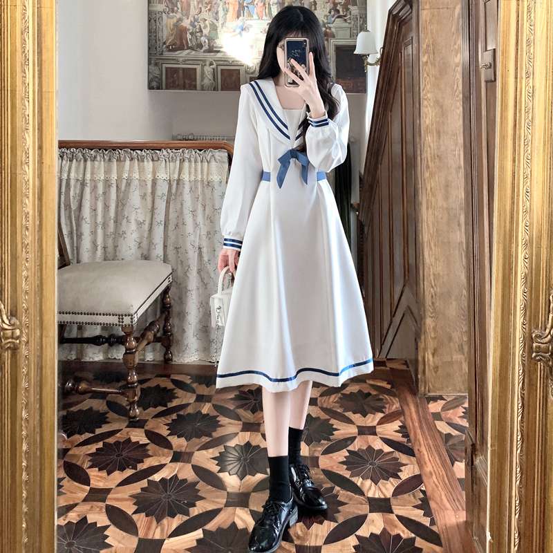 セーラー服 エレガント清楚なセーラー襟ワンピース
