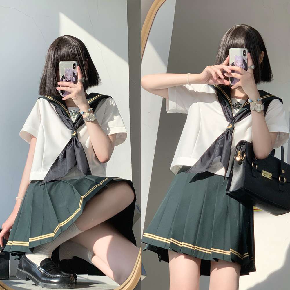 セーラー服 伝統的な学生風 上下セット