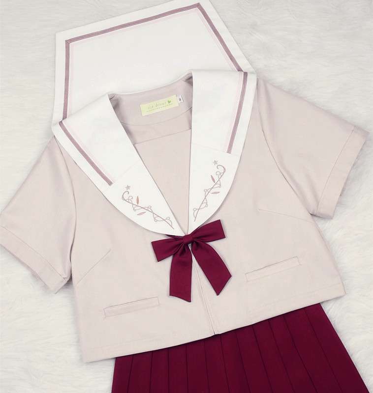 セーラー服 優雅な乙女のクラシック