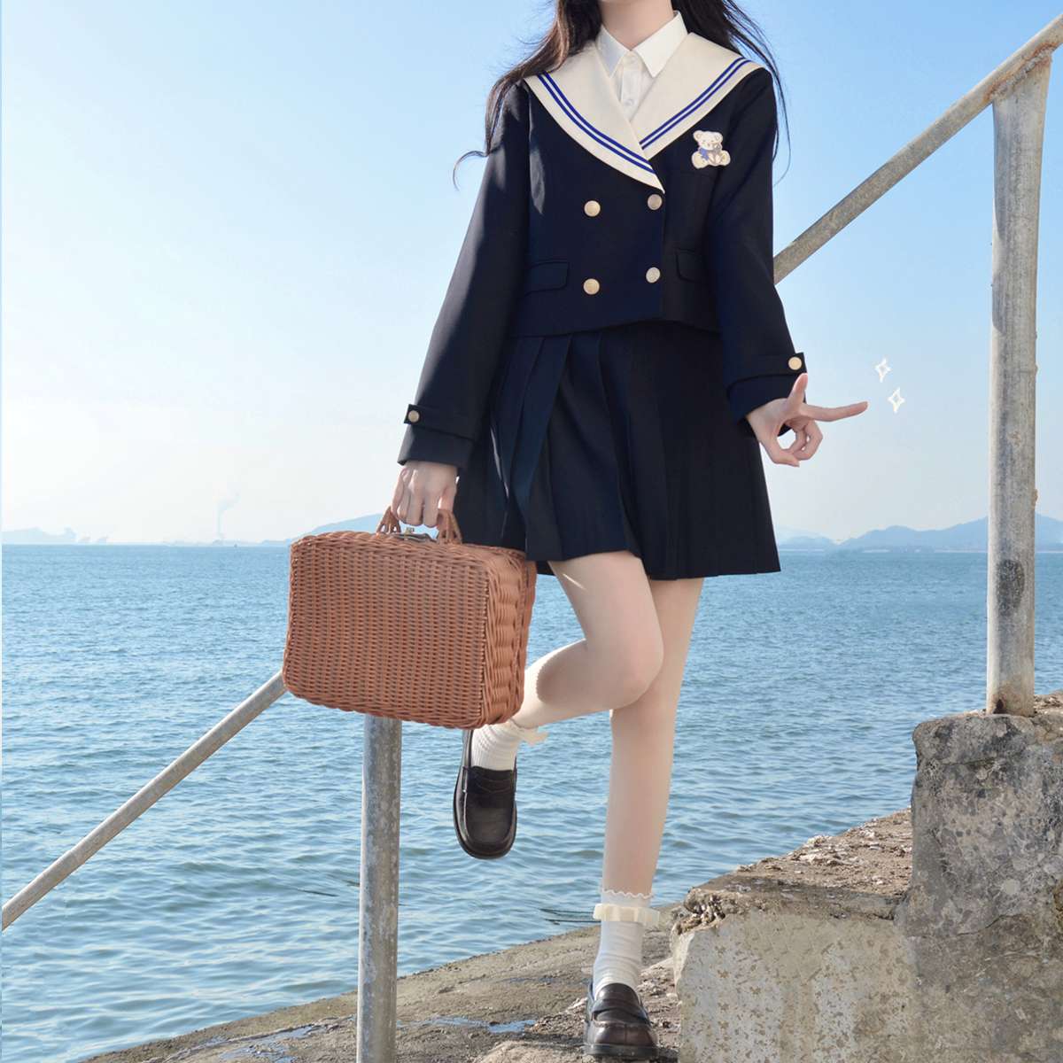 セーラー服 セーラーカラーワンピース 白と紺