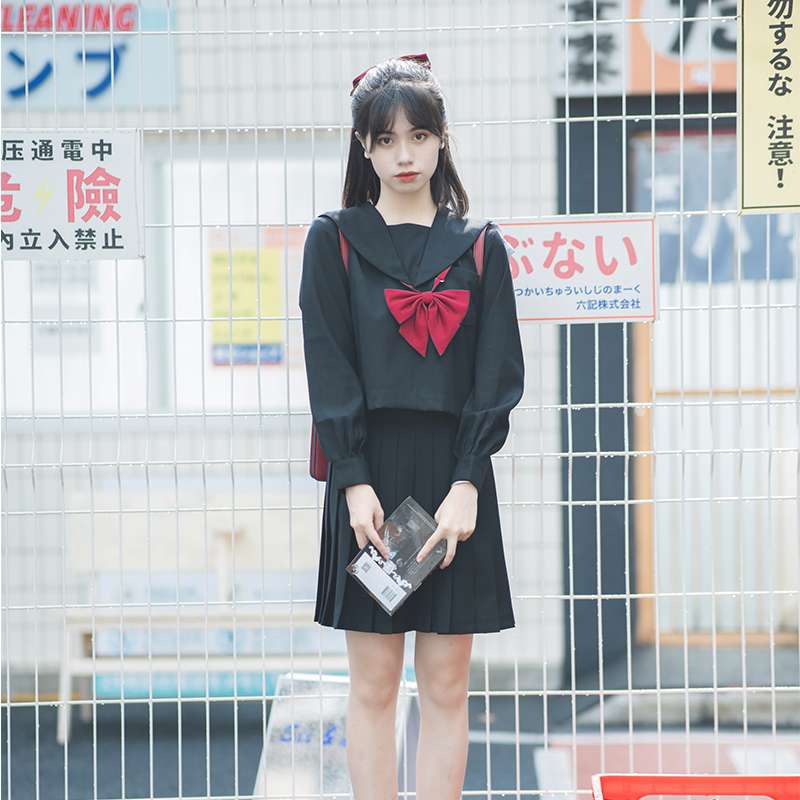 セーラー服 クラシック風 コスプレ衣装 黒赤リボン