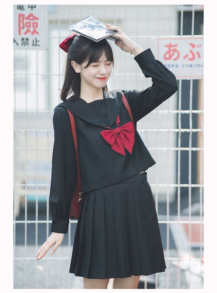 セーラー服 クラシック風 コスプレ衣装 黒赤リボン