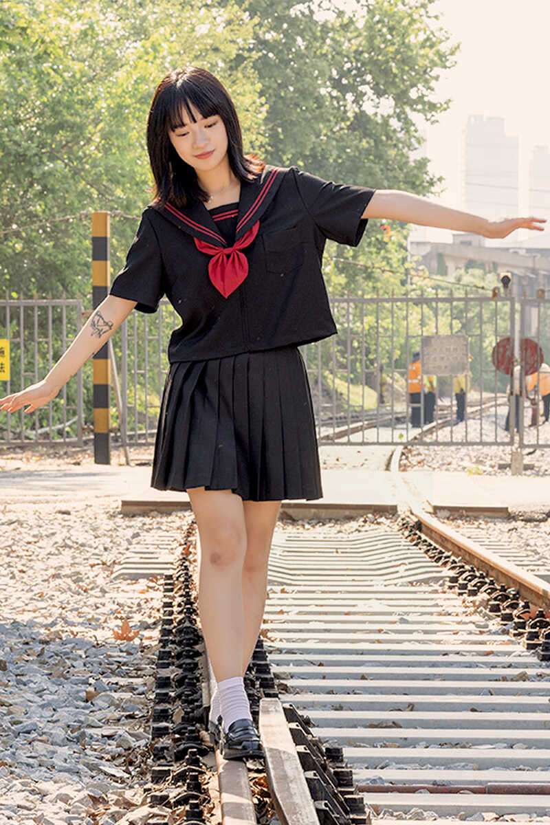 セーラー服 赤リボン 上下セット