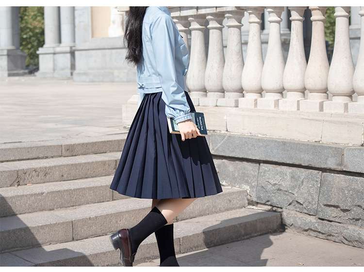セーラー服 クラシックスタイル 長袖ブラウス リボン付き