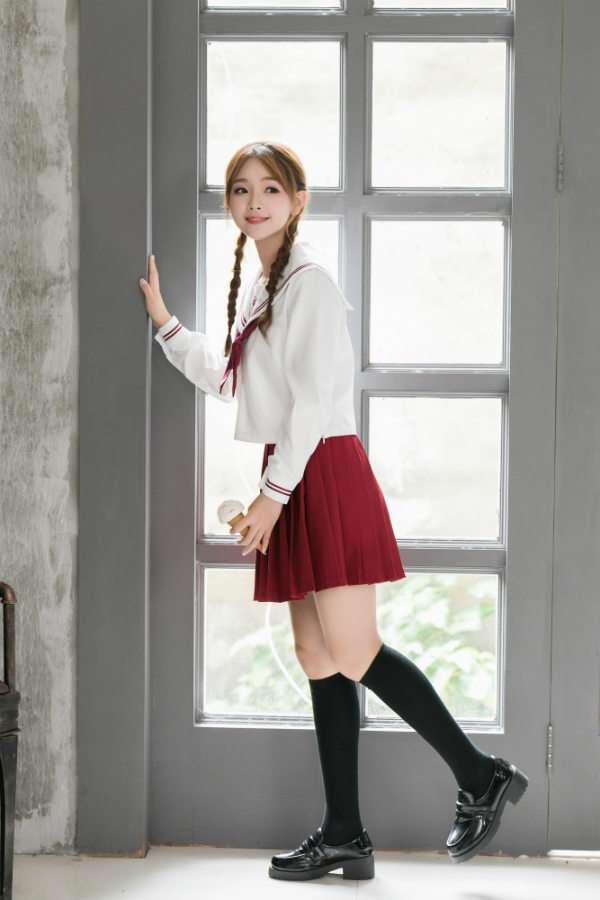 セーラー服 清楚可憐な学園風 制服