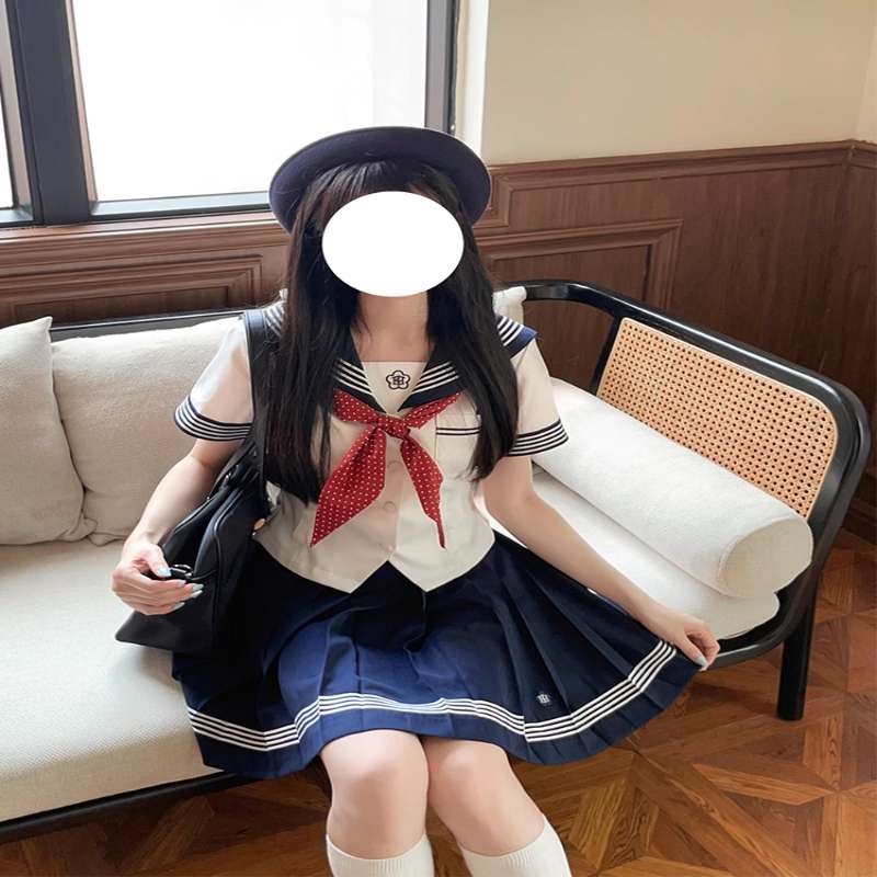 セーラー服 クラシック風 トップス 赤リボン付き