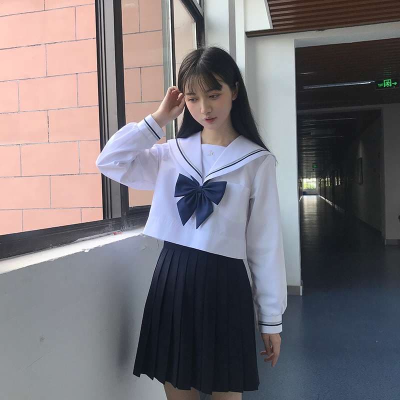 セーラー服 大きなリボンの 上下セット