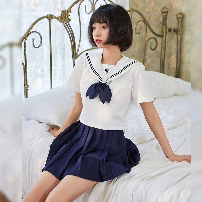 セーラー服 清楚な学生風 上下セット