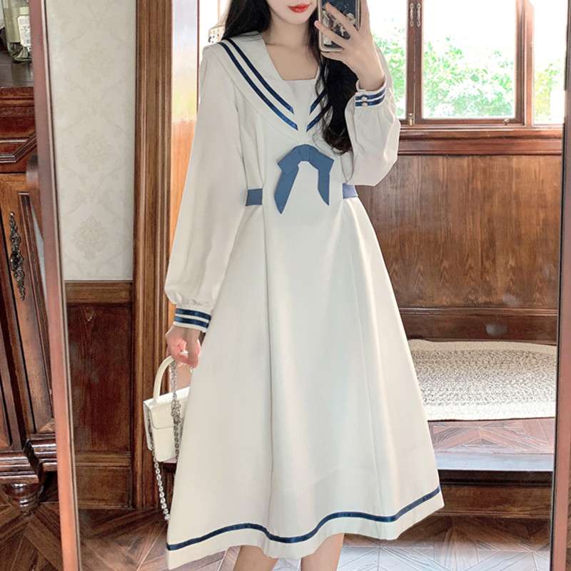 セーラー服 エレガント清楚なセーラー襟ワンピース