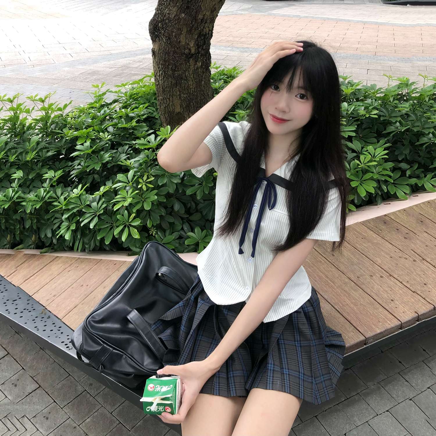 セーラー服 白セーラーブラウス 紺リボン付き