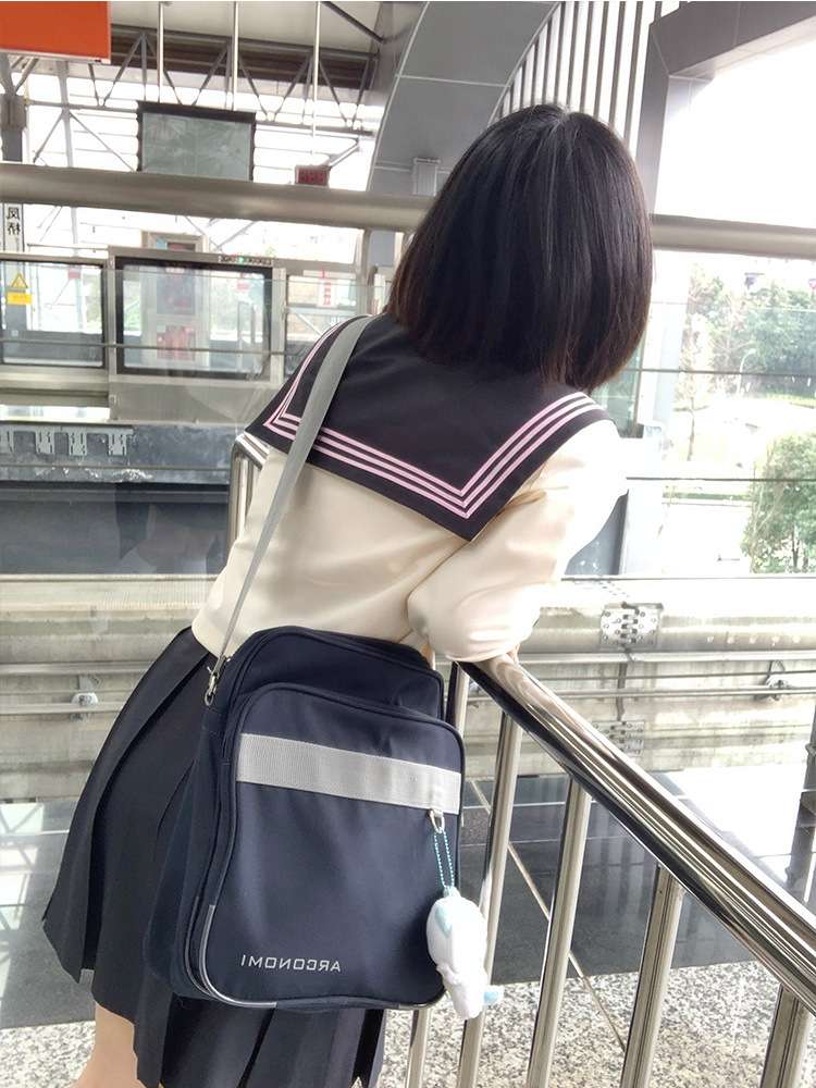 セーラー服 長袖 可愛いリボン付き