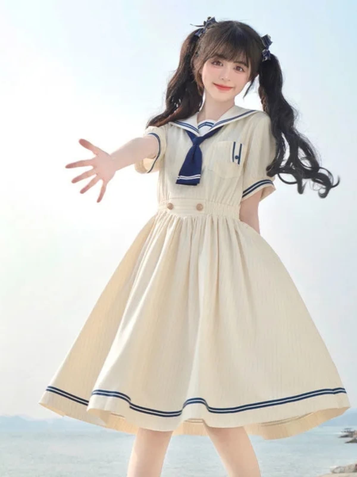 セーラー服 優雅なマリンワンピース風