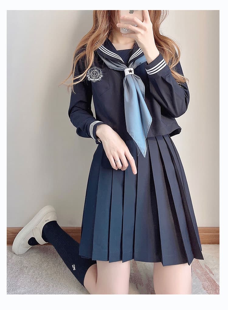 セーラー服 クラシック刺繍入り トップス