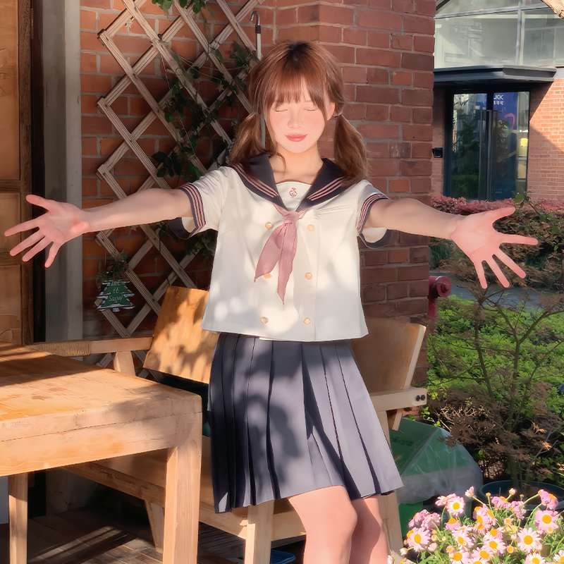 セーラー服 清楚可愛い学生風 コスプレ衣装