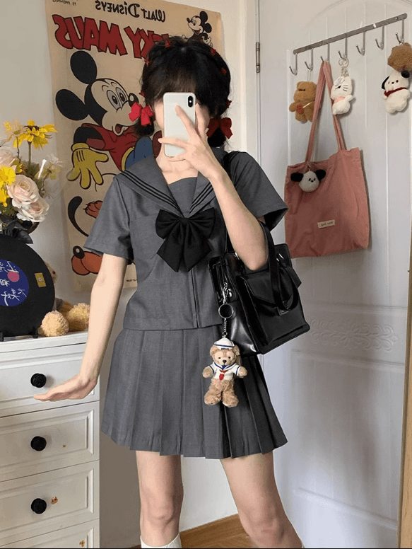 セーラー服 モダンセーラー風ワンピース