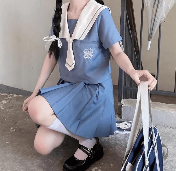 セーラー服 清涼感溢れる青空 セット