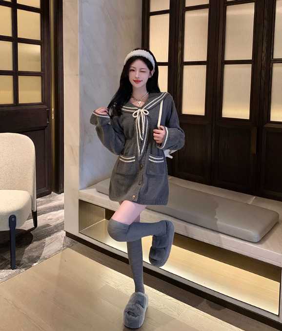 セーラー服 レトロ風セーラーカラー リボンワンピース
