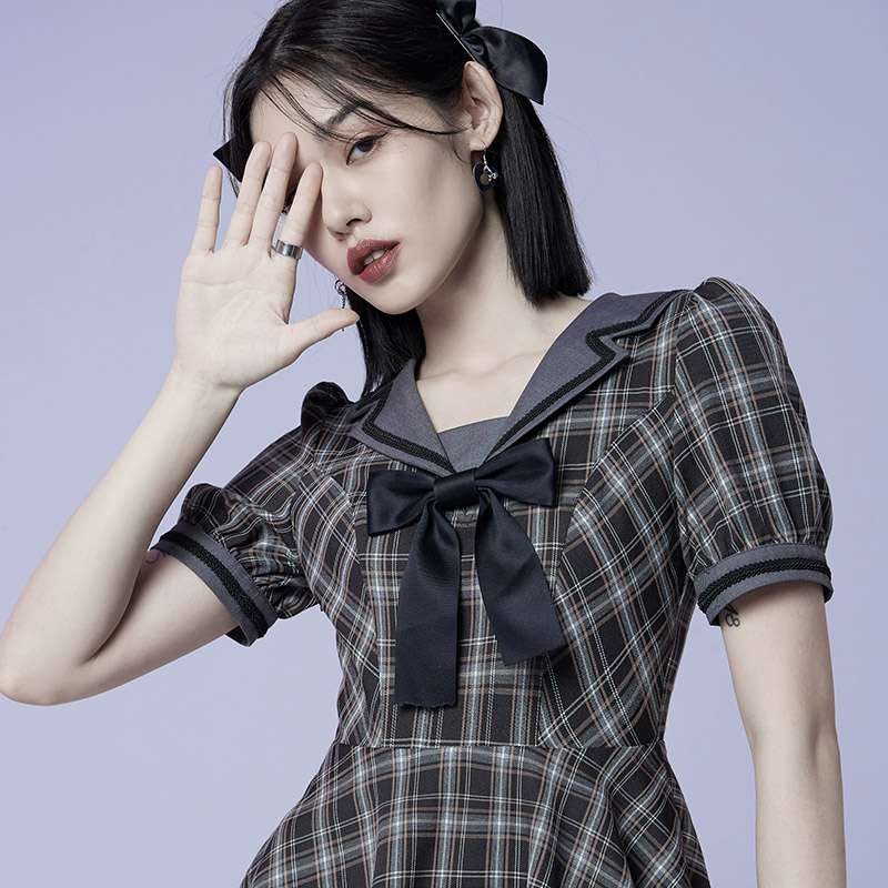 セーラー服 ゴシックパンク風チェック柄セーラーワンピース