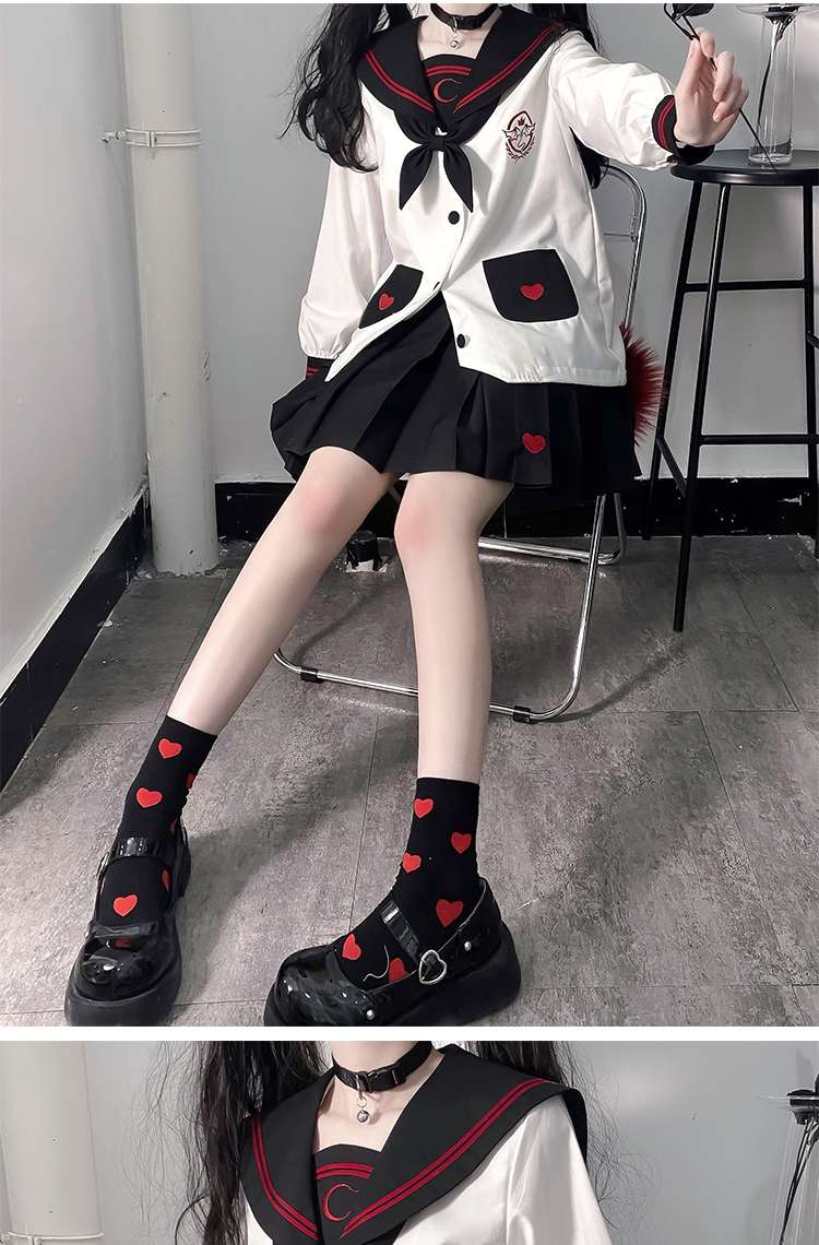セーラー服 ハートモチーフ付き 長袖上下セット