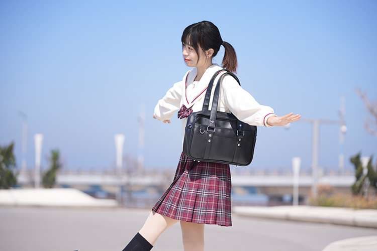 セーラー服 学生風ショルダーバッグ クラシック風レザー調