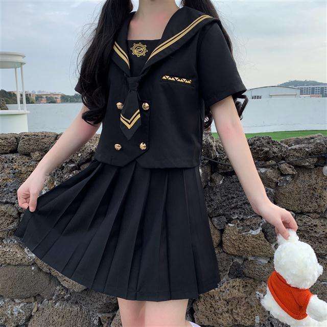 セーラー服 金襟ワッペン付き 風トップス