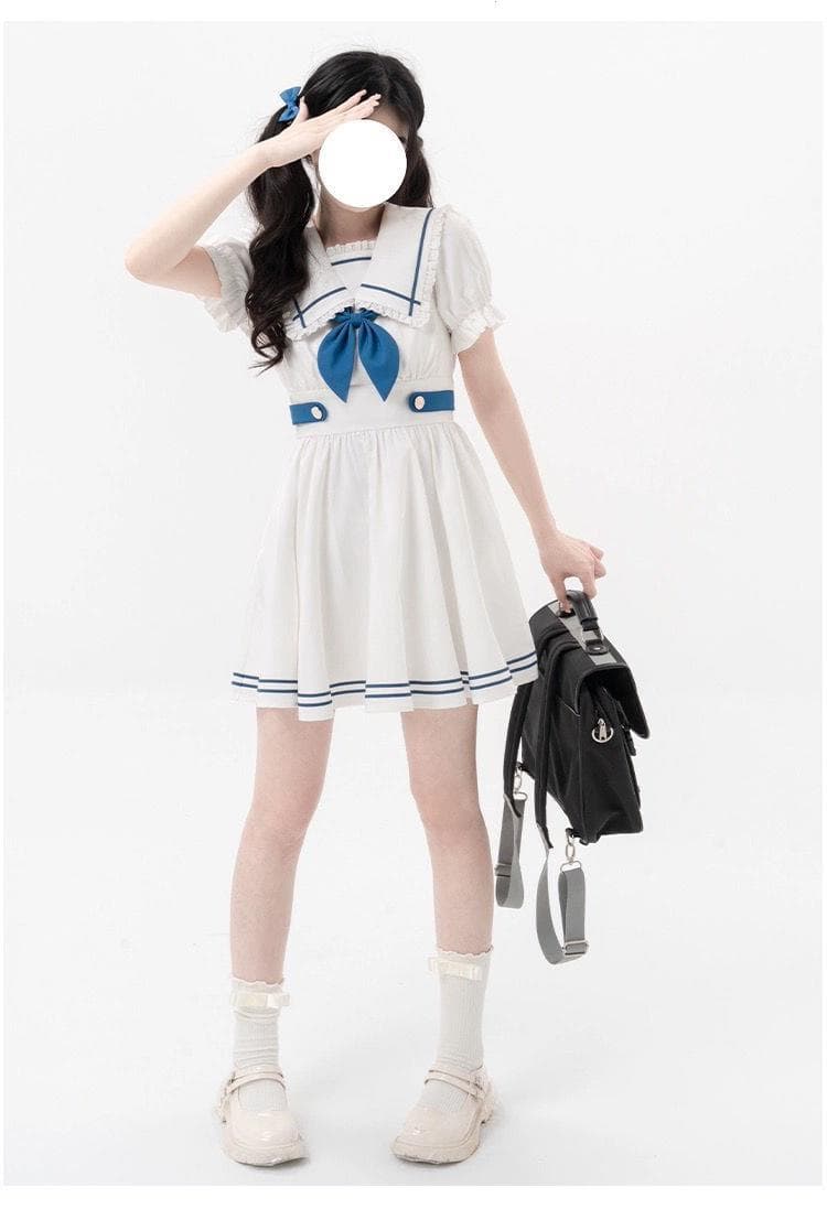 セーラー服 レース縁取り大きめ襟のセーラーブラウス
