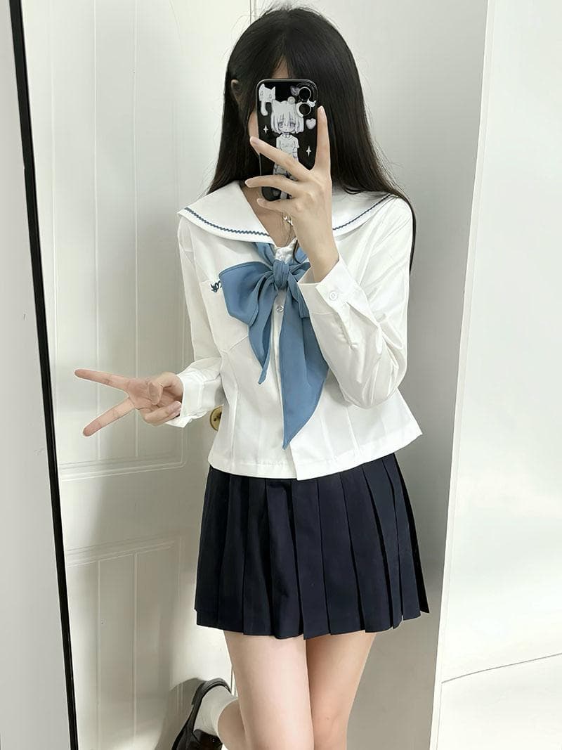 セーラー服 優美リボン付き長袖セーラートップス