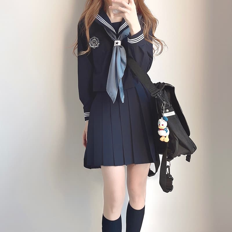 セーラー服 クラシック刺繍入り トップス