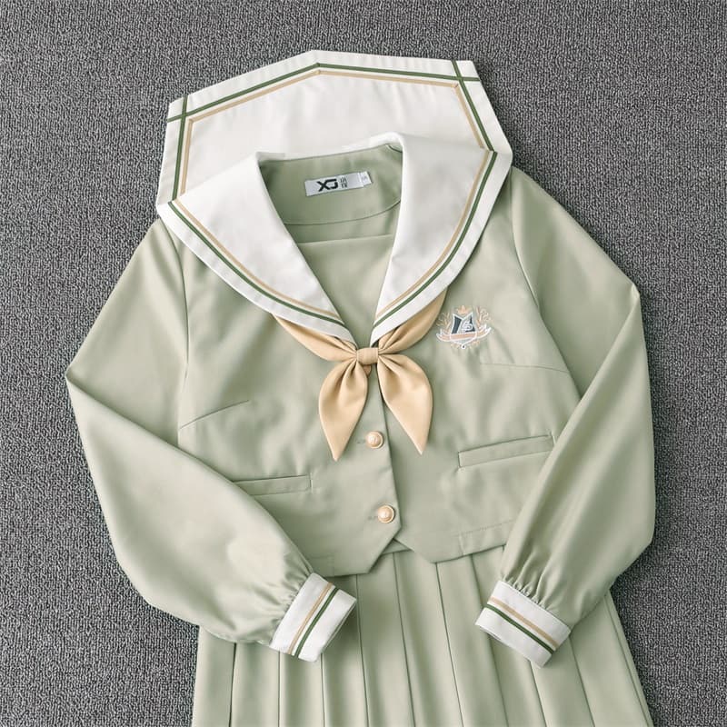 セーラー服 清楚優雅な学院風セーラーブラウス
