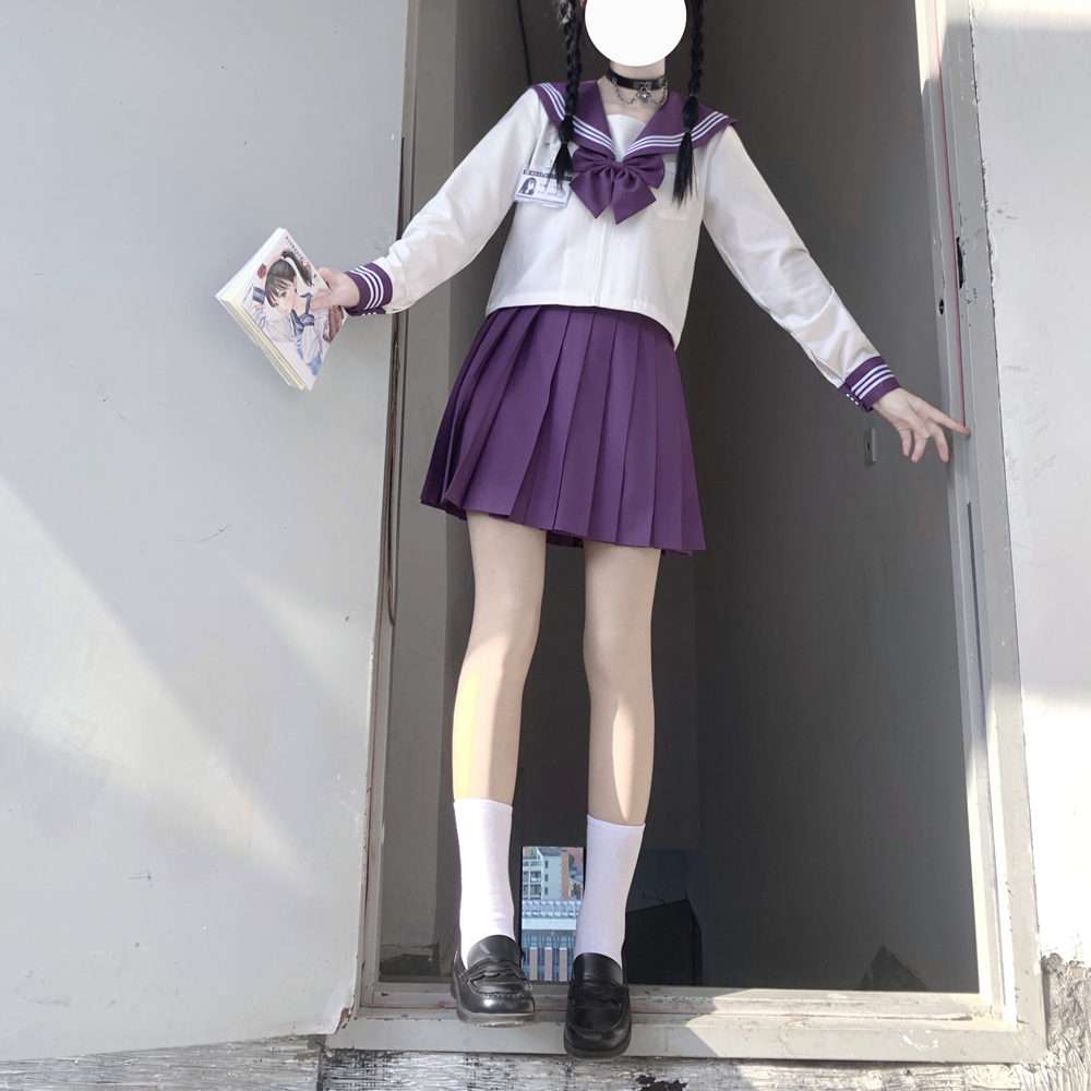 セーラー服 古風な雰囲気漂う学生風
