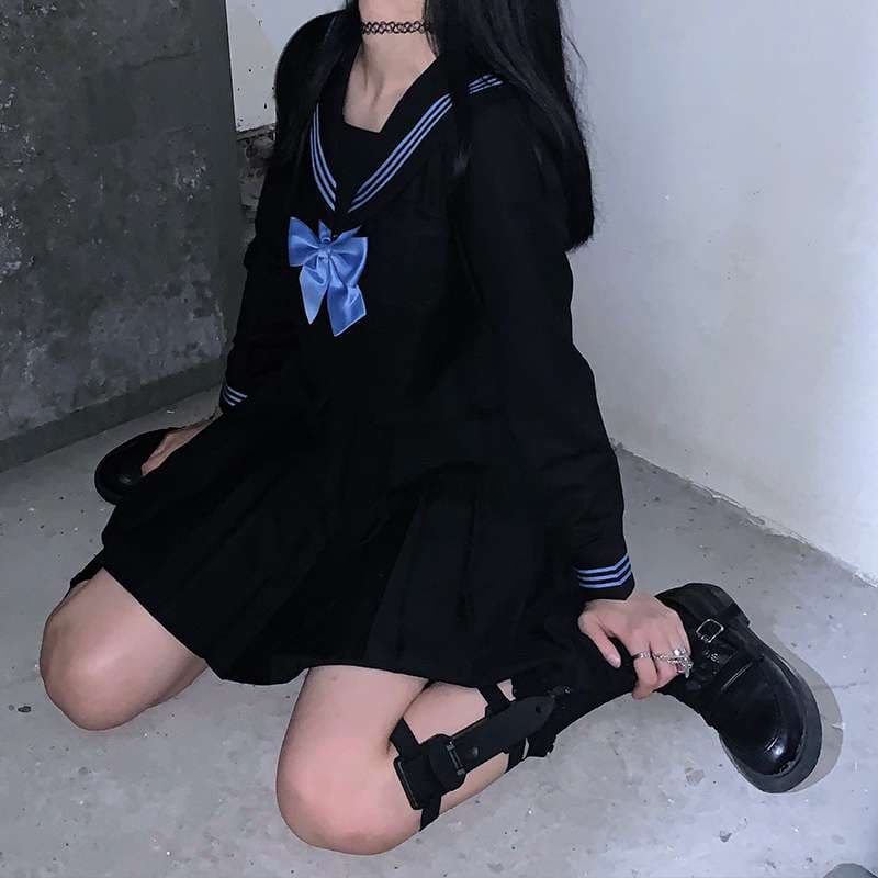 セーラー服 モダンセーラーワンピース 制服風デザイン