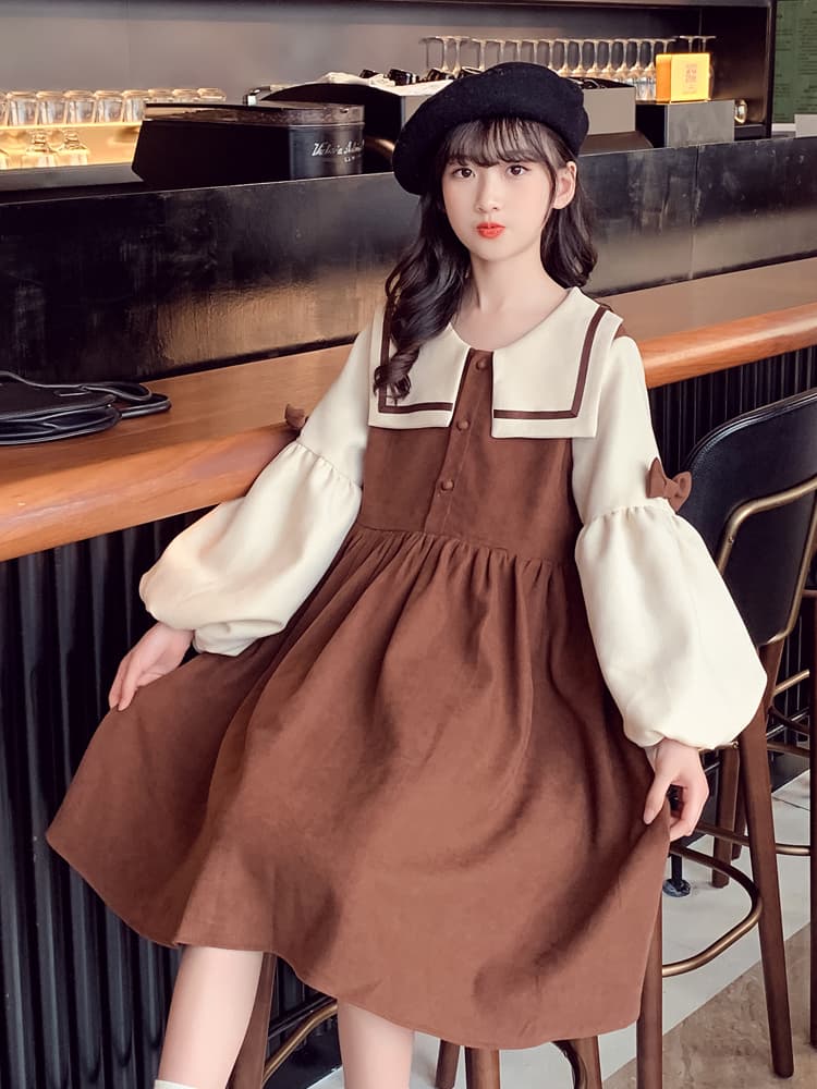 セーラー服 茶色ワンピース