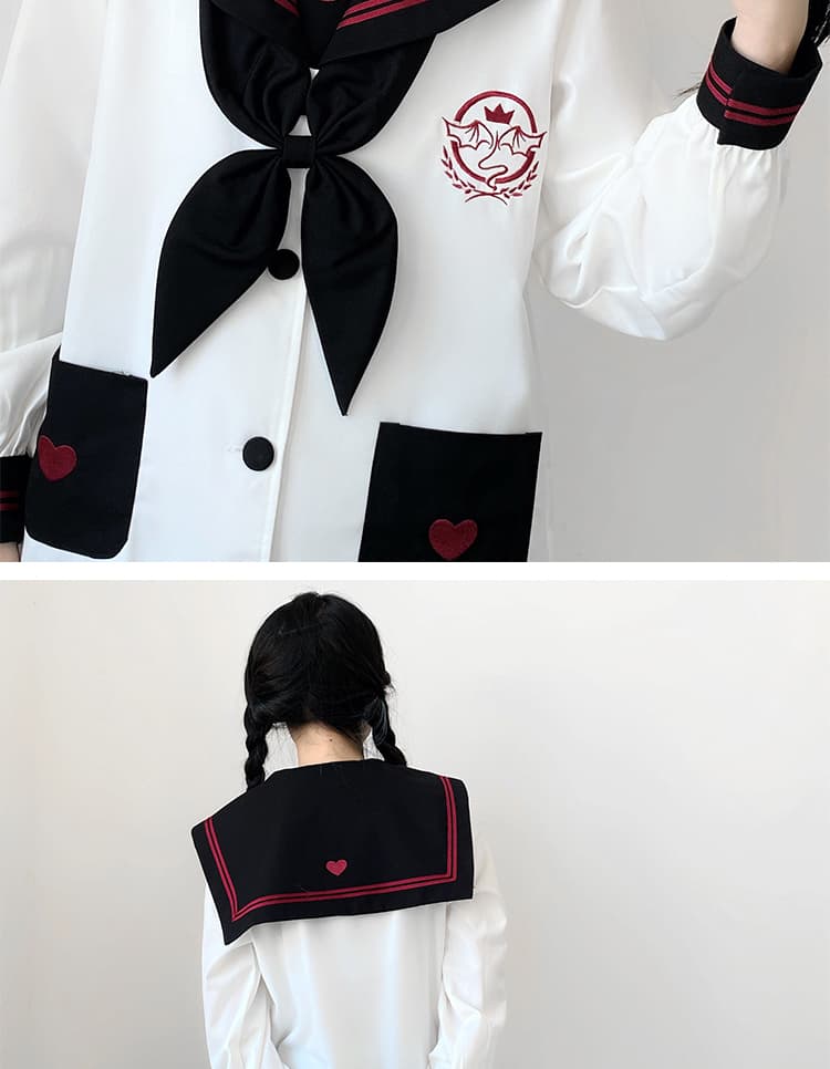 セーラー服 ハート模様の王冠紋章