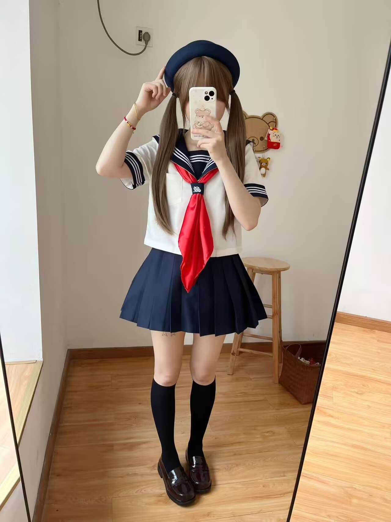 セーラー服 ベレー帽付き正統派