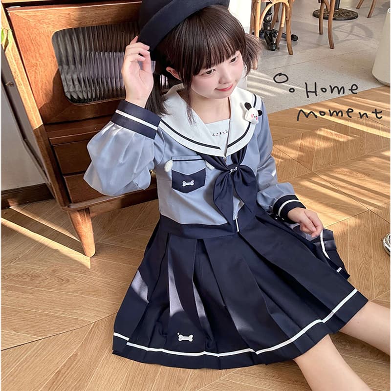 セーラー服 うさぎさん刺繍入り制服スタイル