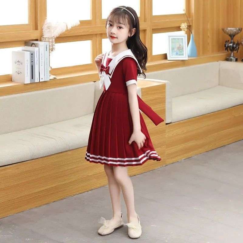 セーラー服 少女の夏向けセーラー風 プリーツワンピース