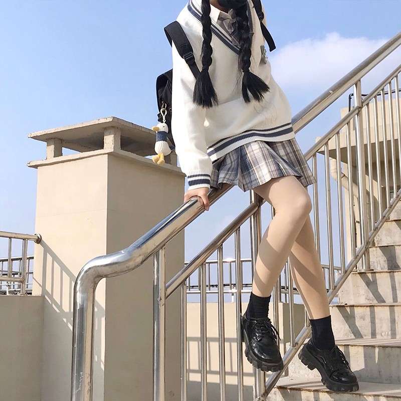 セーラー服 学園風セーラーカーディガン 清楚な白ニット
