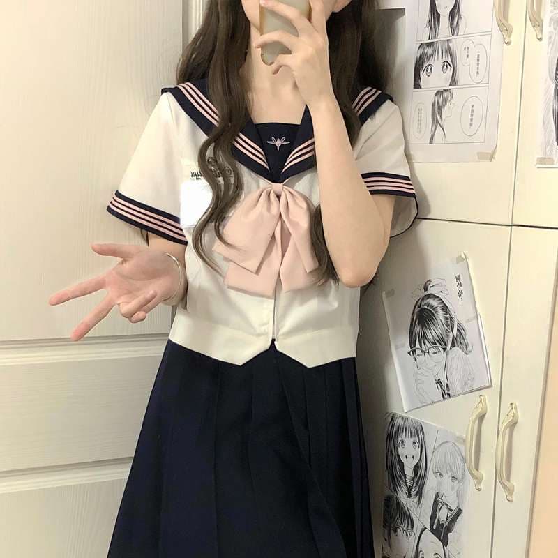 セーラー服 コスプレ用制服