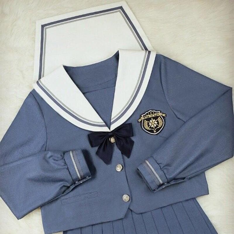 セーラー服 スクール風エンブレム付き長袖セーラートップス