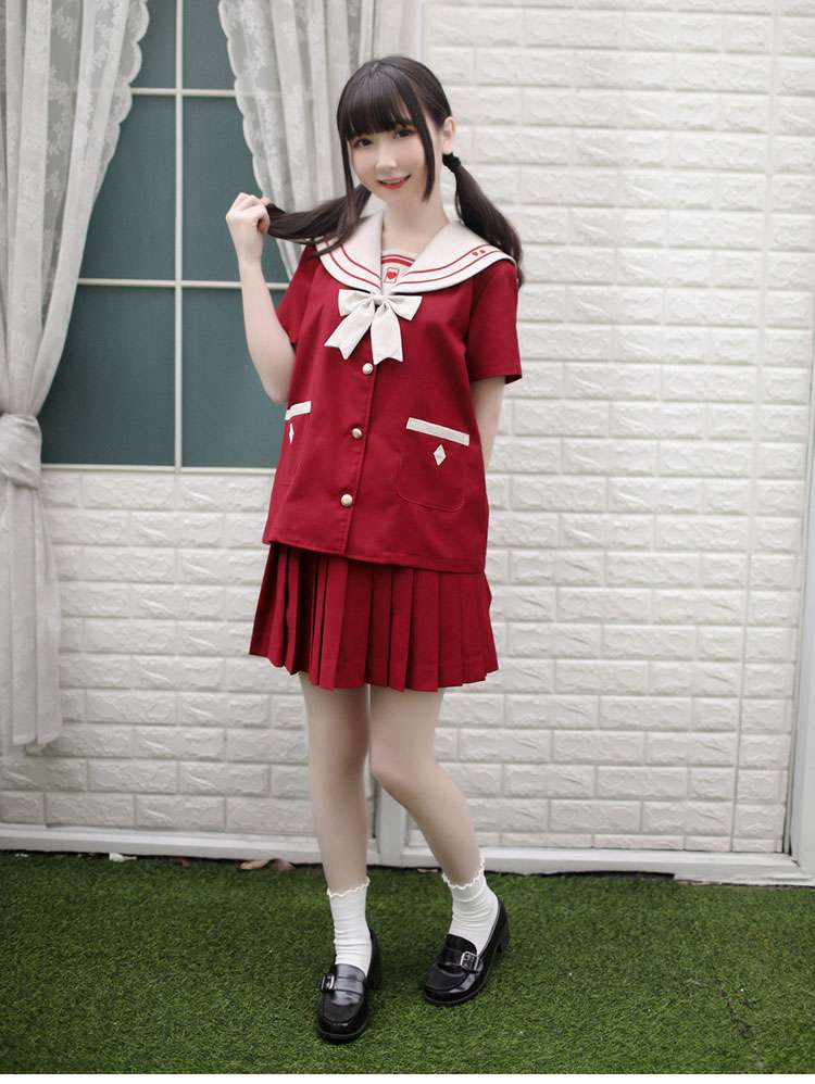セーラー服 清楚可憐な制服風セーラーワンピース