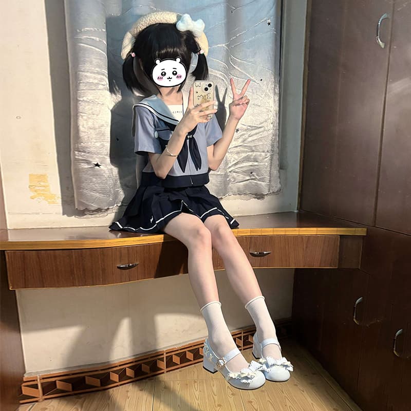 セーラー服 うさぎさん刺繍入り制服スタイル
