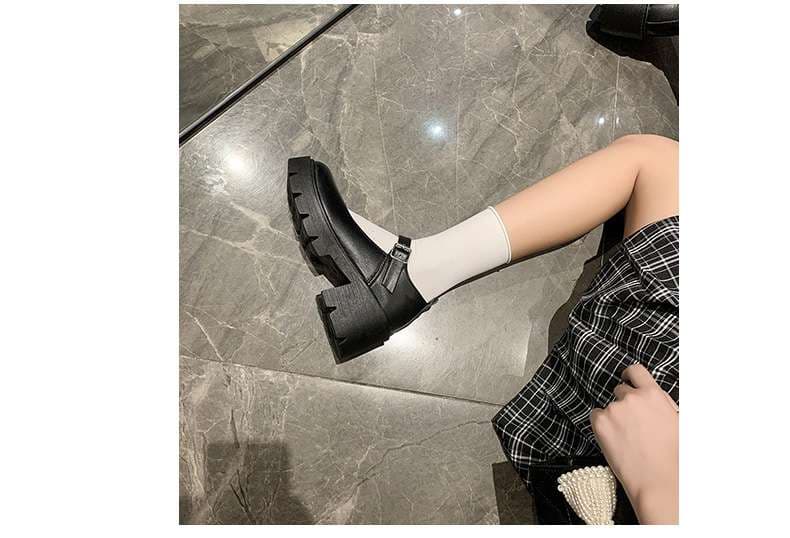 セーラー服 メリージェーンチャンキーソールシューズ
