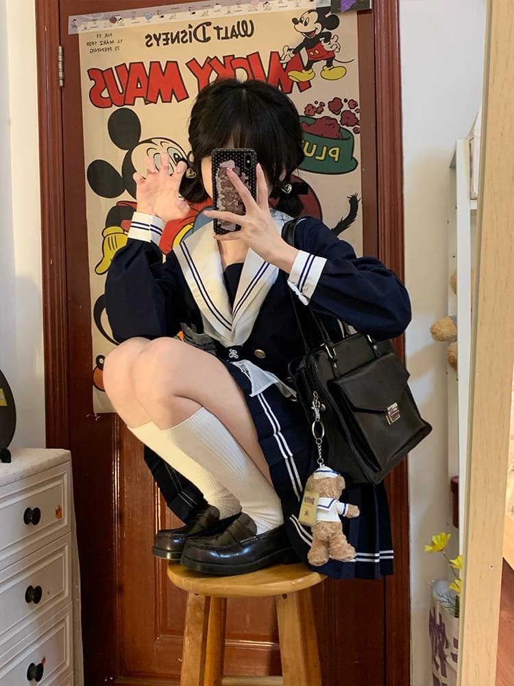 セーラー服 伝統風マリンスタイル